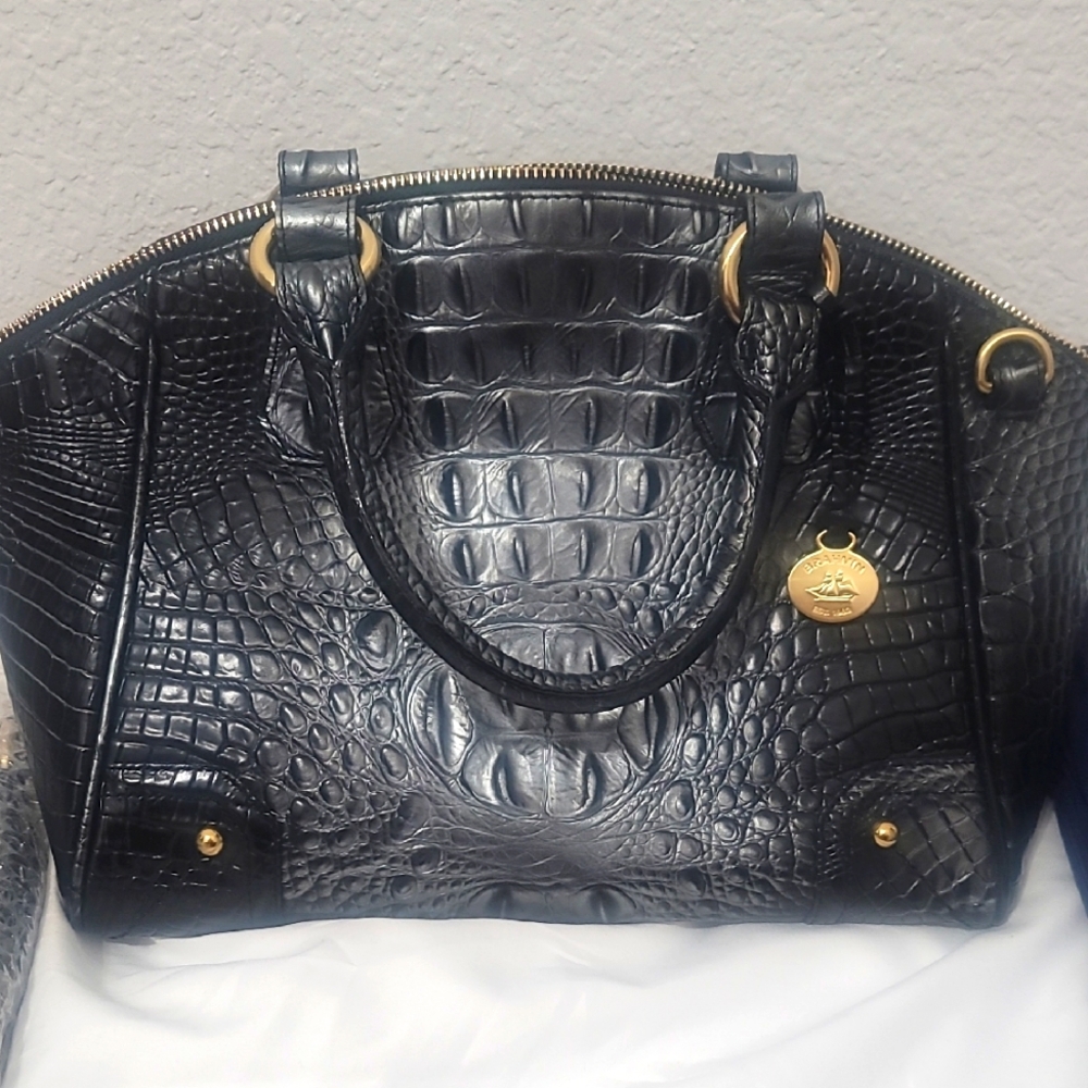 LIKE NEW! Brahmin Tyler Satchel- Twilight Melbourne